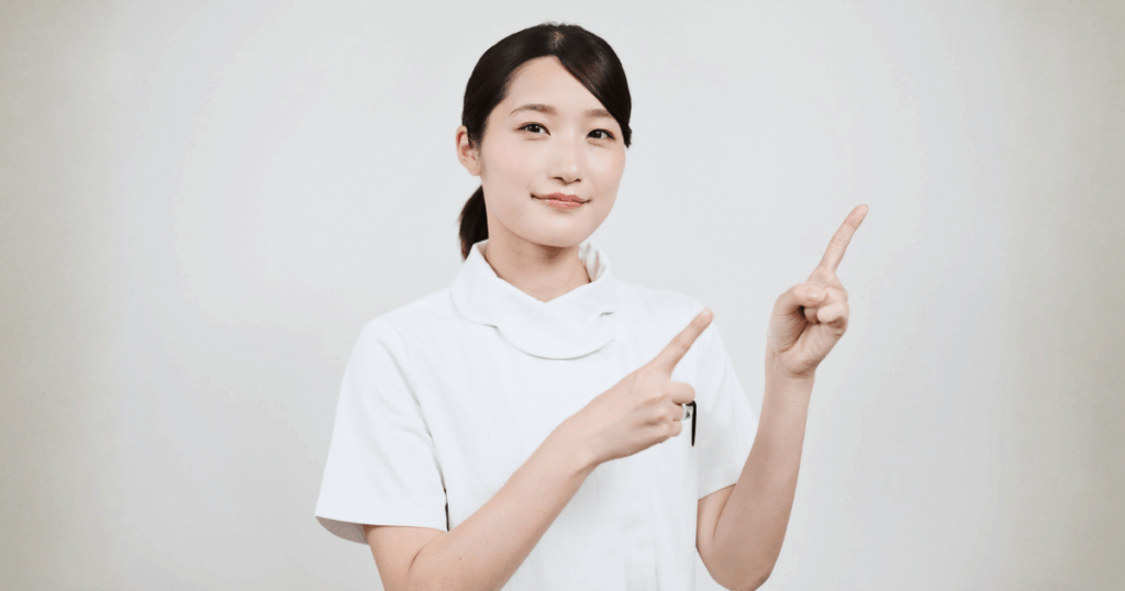 歯の違和感があっても落ち着いて判断している女性