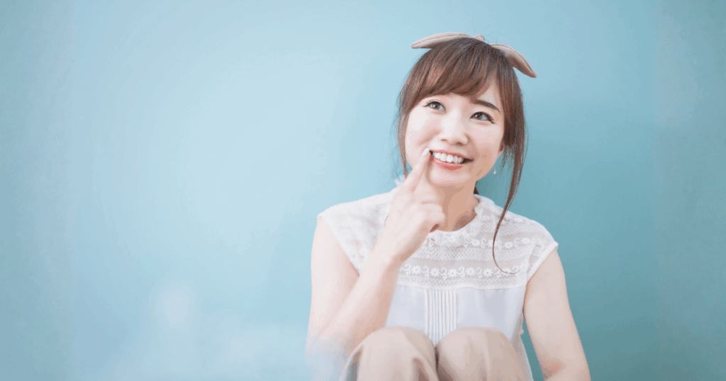 親知らず抜歯後の血餅について不安を整理し、落ち着いて状態を確認するイメージ