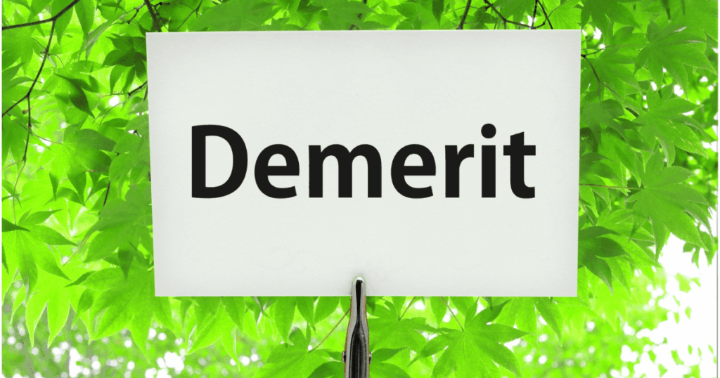 審美歯科のデメリットや注意点をイメージした写真