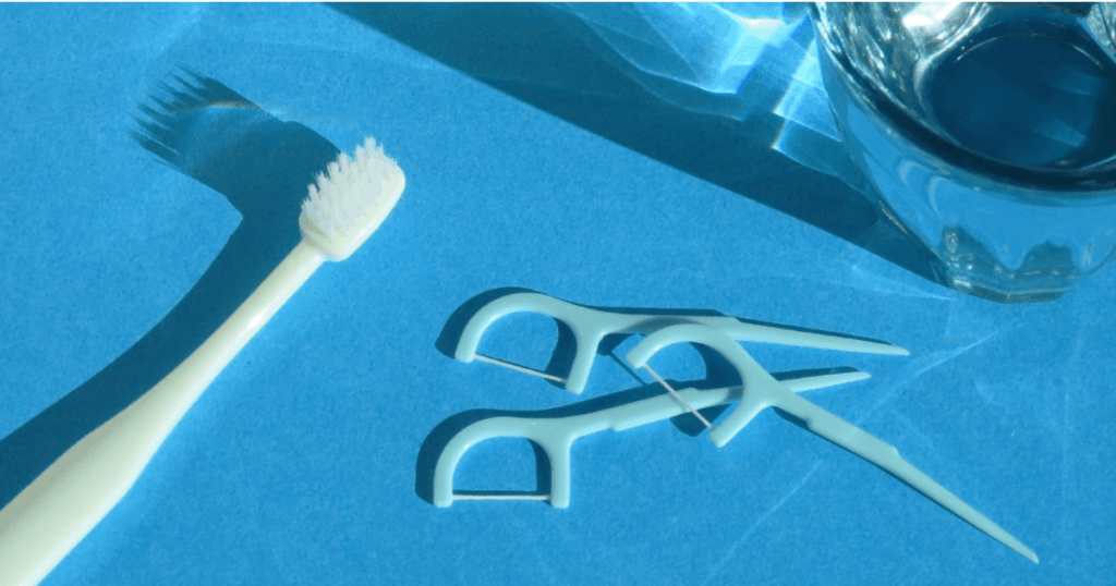 歯周病予防の重要なポイントをまとめたイメージ