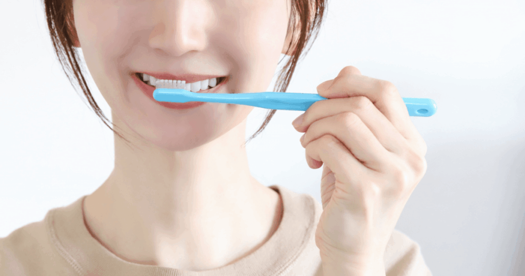 歯周病予防の重要なポイントをまとめたイメージ