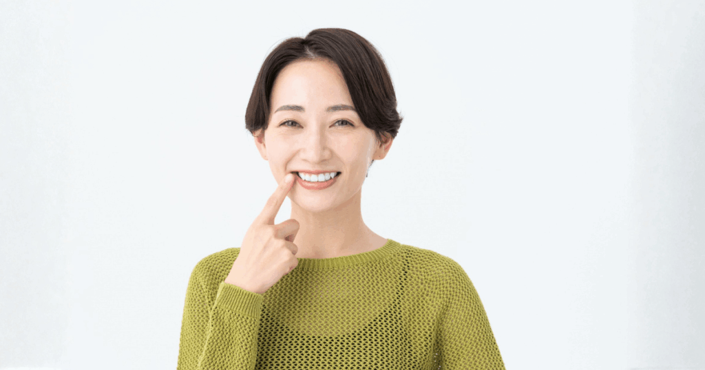 歯周病を防ぐための毎日のセルフケアや生活習慣のイメージ