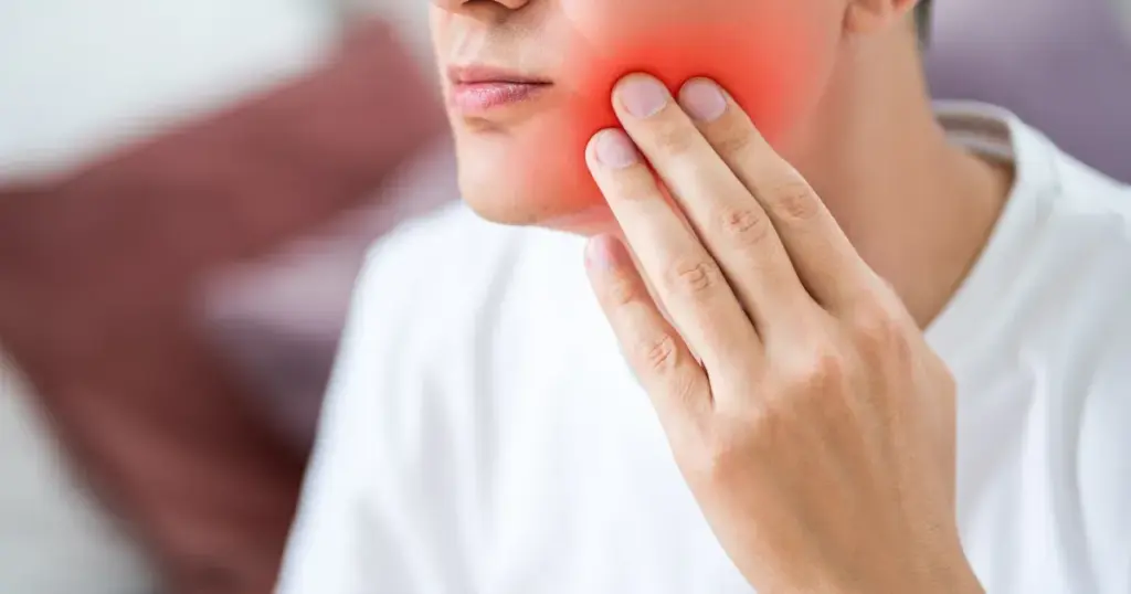 親知らずの抜歯が腫れやすい理由